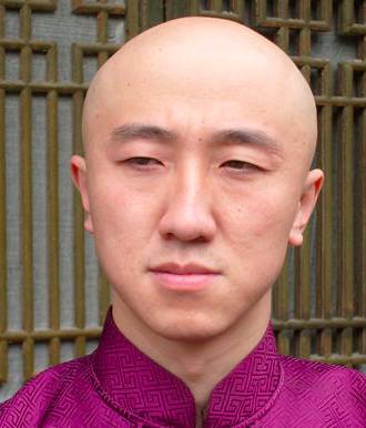 让我们长得不一样的不止是我们的五官,还有面部骨骼的不同.