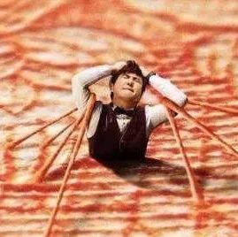 别问别人为什么, 多问自己凭什么!